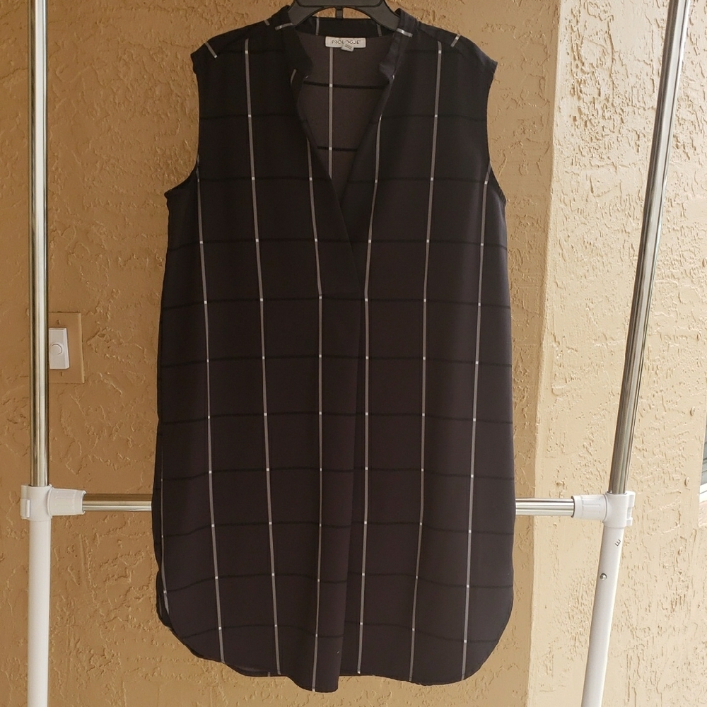 Calvin Klein Black and White Sleeveless Sheath Dress